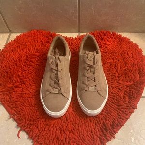 Ugg Tennis Shoes